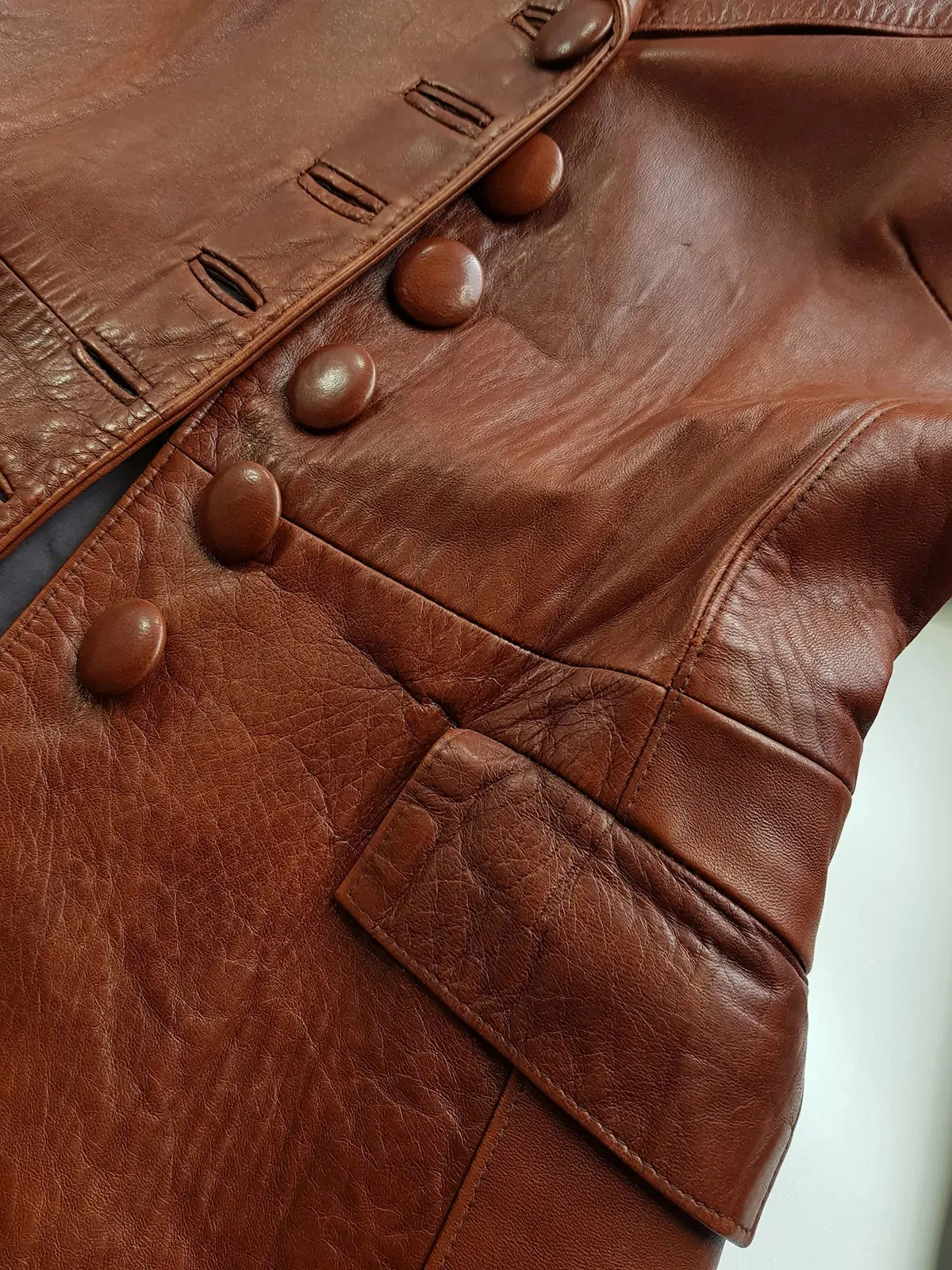 1970s English Made Congac Brown Leather Coat - Beautiful Leather Buttons & Perfect Knee Length