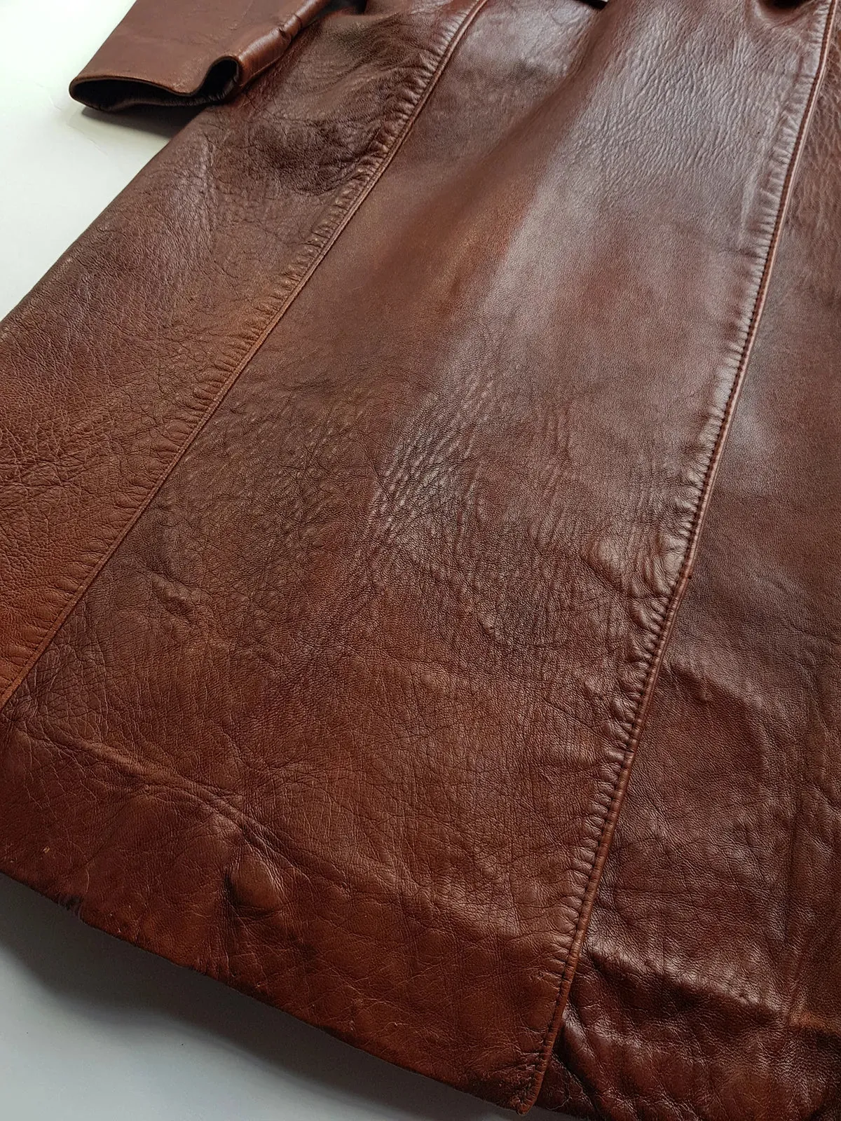 1970s English Made Congac Brown Leather Coat - Beautiful Leather Buttons & Perfect Knee Length