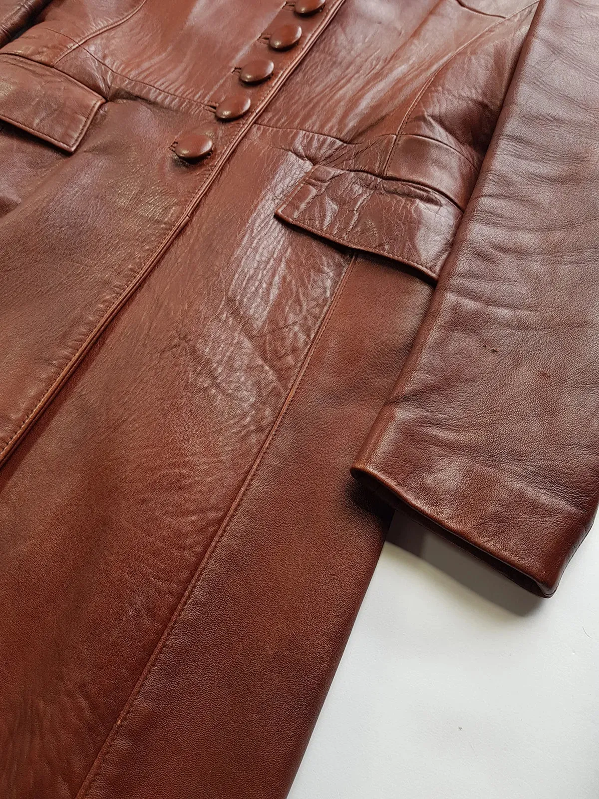 1970s English Made Congac Brown Leather Coat - Beautiful Leather Buttons & Perfect Knee Length