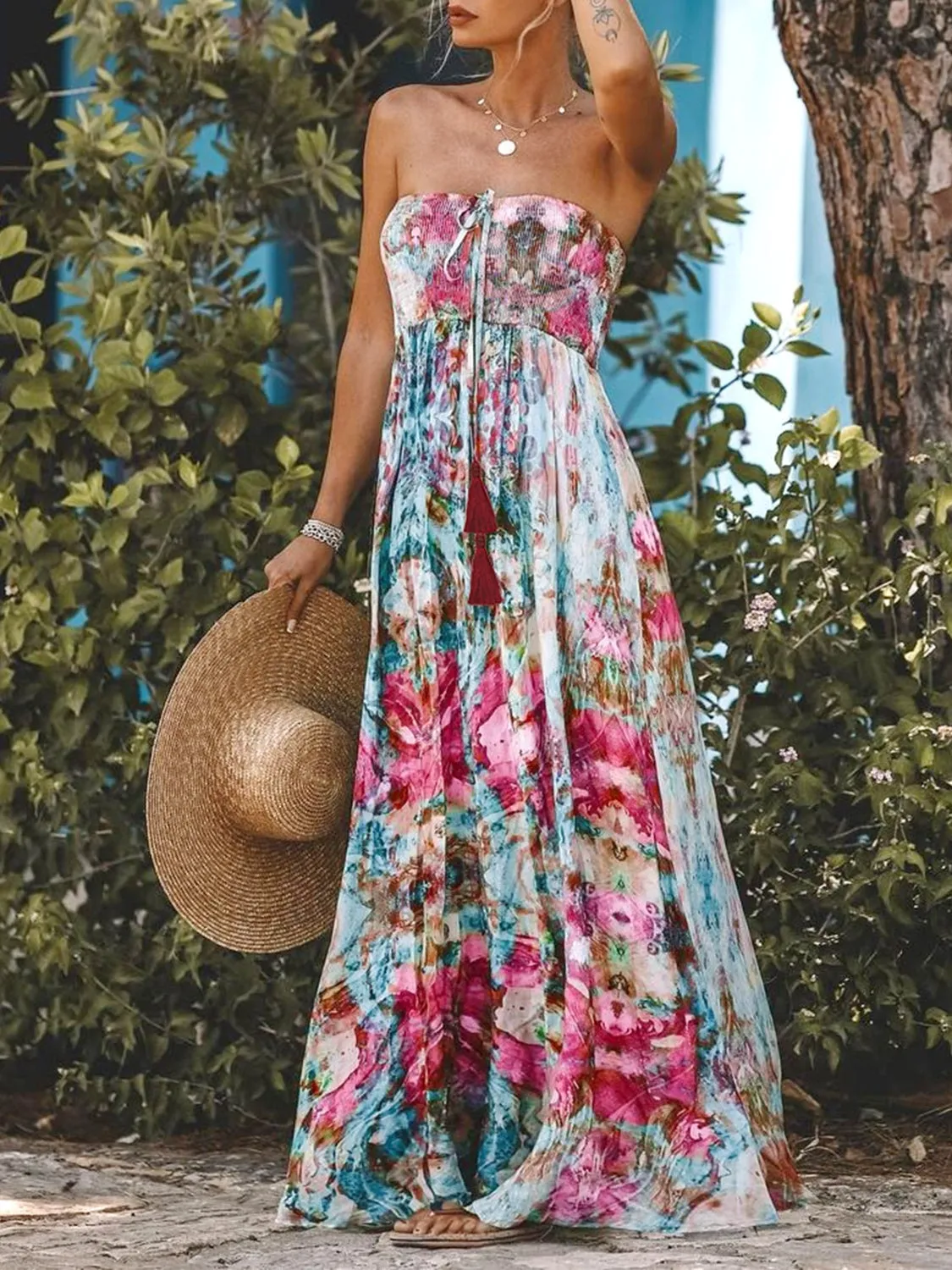 Flowing Sleeveless Maxi Resort Dress