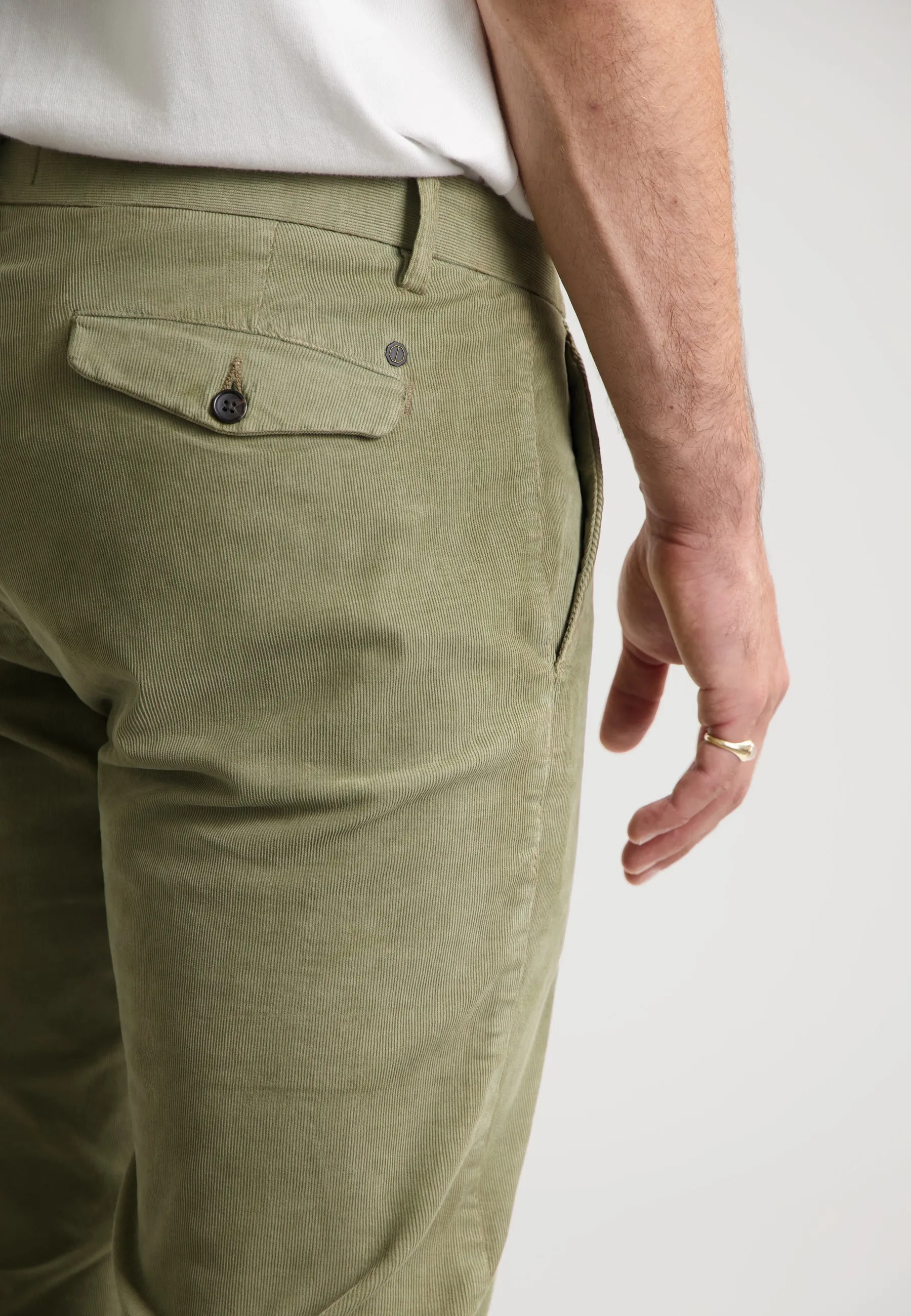 Lancaster Ribcord Chino