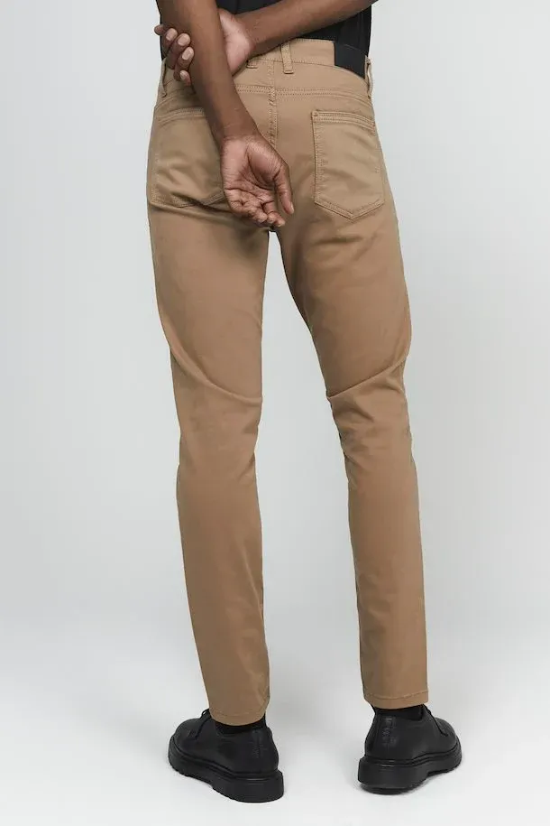 Matinique Pete Hybrid Pants Beige