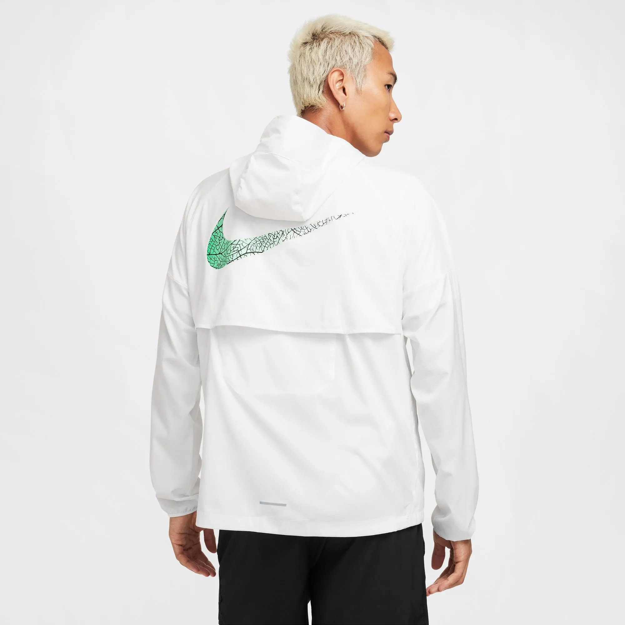 Nike Men's Dri-FIT Kipchoge Windrunner Jacket Summit White / Stadium Green