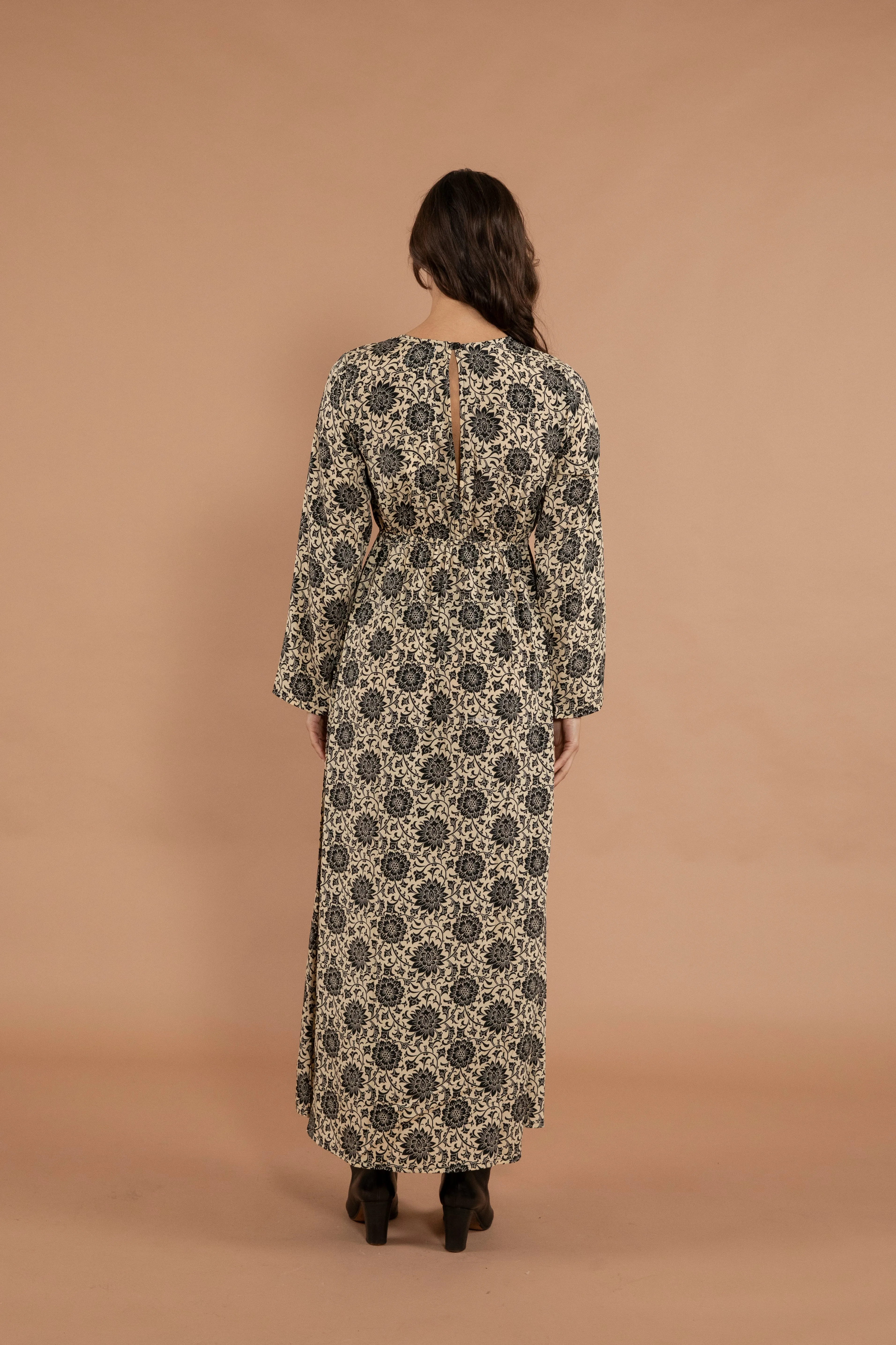 Satya Maxi Dress