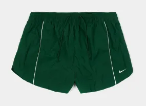 Windrunner Mid-Rise 2" Woven Womens Shorts (Green/White)